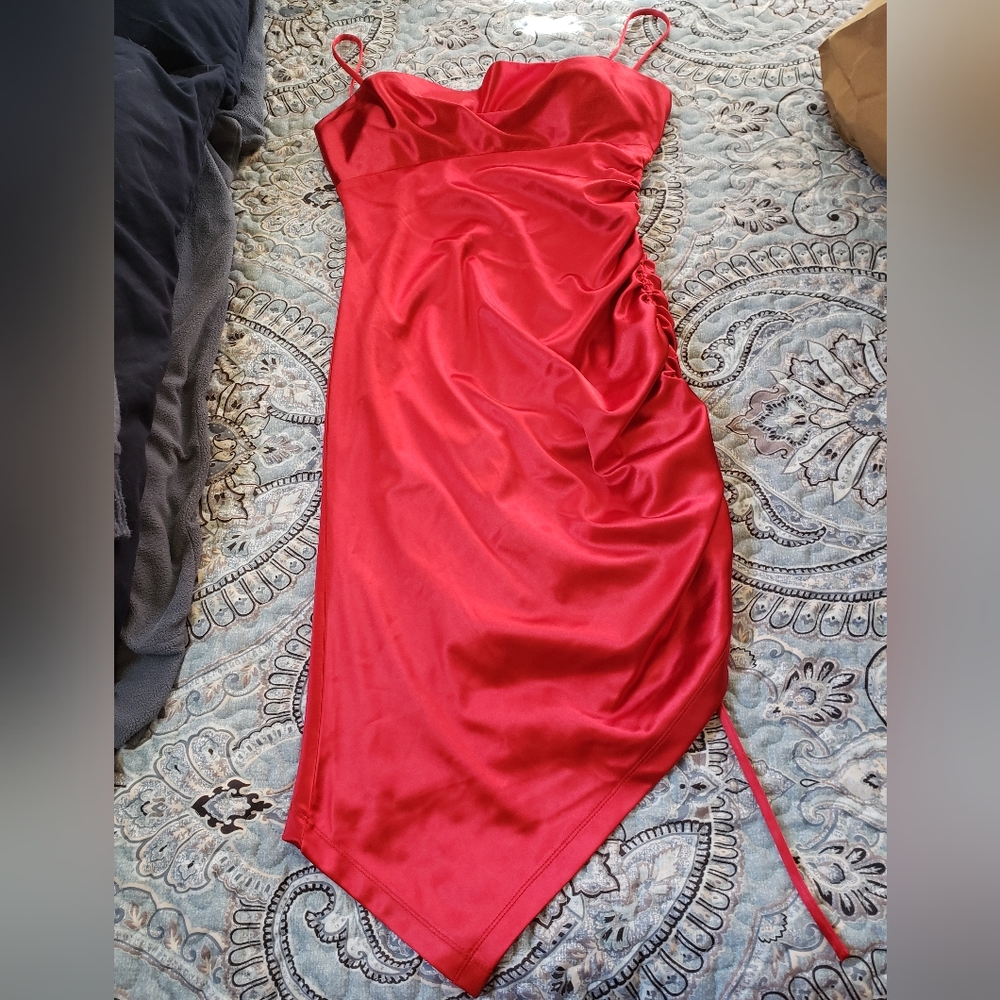 Emerald Sundae brand Hot red sizzling silky lycra bodycon cocktail/prom dress